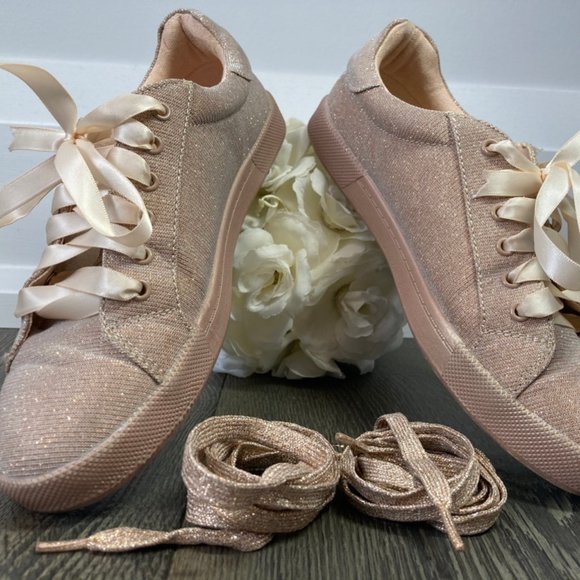 Le Chateau Rose Gold Glitter Lace up Sneakers - Picture 4 of 7